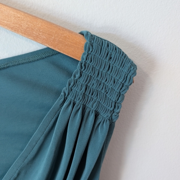 Norma Kamali Green Ruched Bodycon Midi Dress - Picture 6 of 12